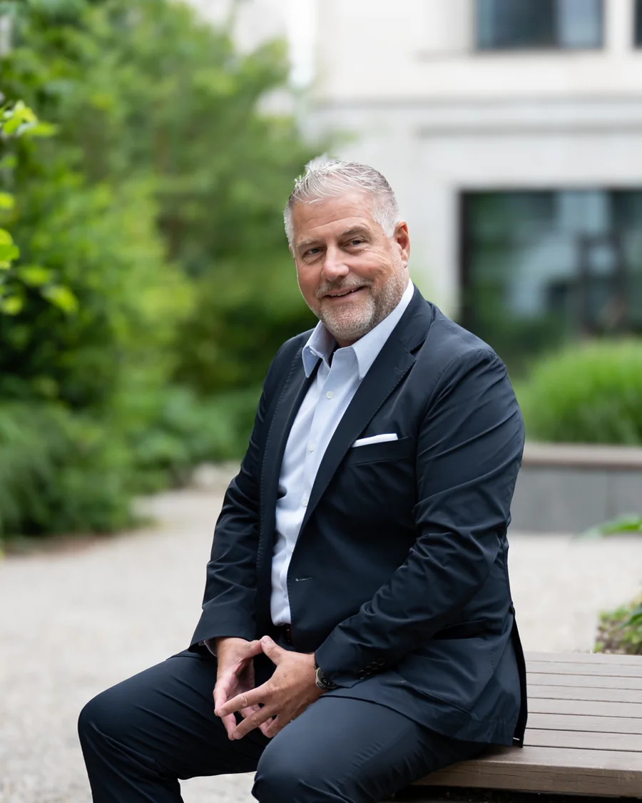 Andreas Lindner im Innenhof